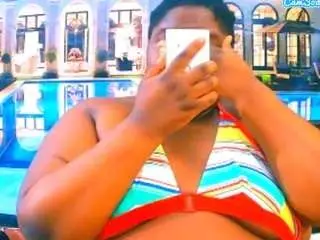 Ebonyhotbuns  live sex cam
