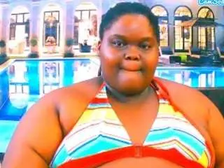 Ebonyhotbuns  live sex cam