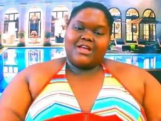 Ebonyhotbuns  live sex cam