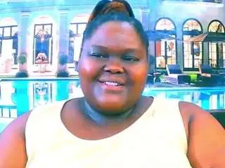 Ebonyhotbuns  live sex cam