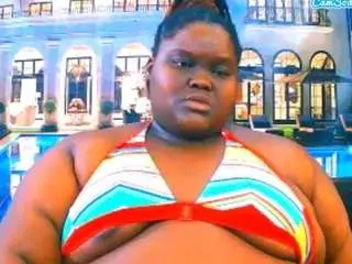 Ebonyhotbuns  live sex cam