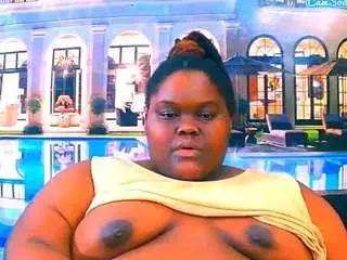 Ebonyhotbuns  live sex cam