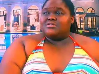 Ebonyhotbuns  live sex cam