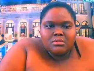 Ebonyhotbuns  live sex cam
