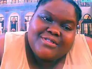 Ebonyhotbuns  live sex cam