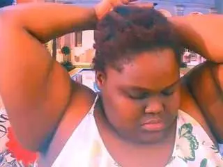Ebonyhotbuns  live sex cam