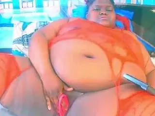 Ebonyhotbuns  live sex cam