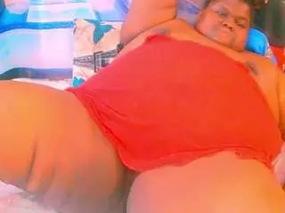 Ebonyhotbuns  live sex cam