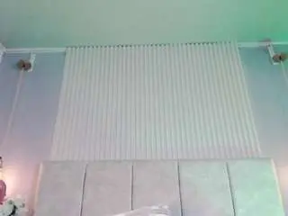 Hannadanniels  live sex cam