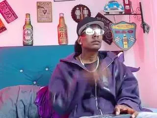 Lili-and-breazer  live sex cam