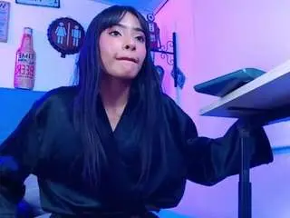 Lili-and-breazer  live sex cam