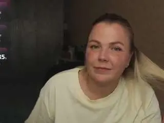 Marymarmalade  live sex cam
