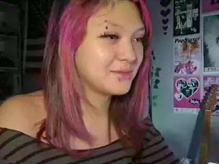 Micahoguinn  live sex cam