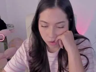 Bubble-gum  live sex cam