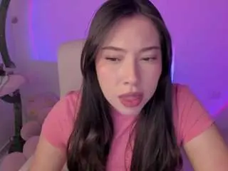 Bubble-gum  live sex cam