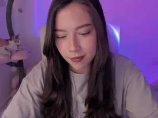 Bubble-gum  live sex cam