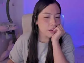 Bubble-gum  live sex cam