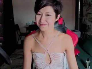 Leylla13  live sex cam