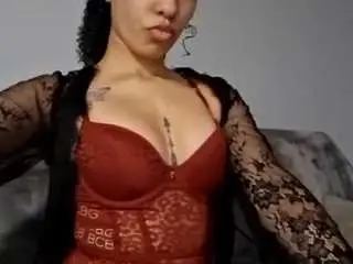 Sexclatina  live sex cam