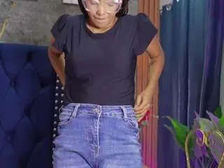 Skinnylittlemilff  live sex cam