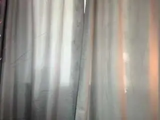 Trinasmathers  live sex cam