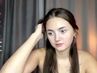 Trinasmathers  live sex cam