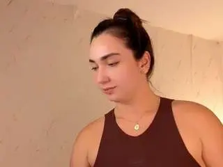 Avalodge  live sex cam