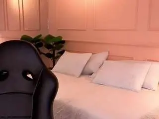 Avalodge  live sex cam