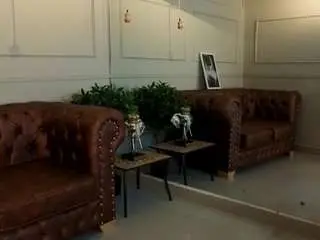 Avalodge  live sex cam