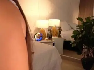 Avalodge  live sex cam
