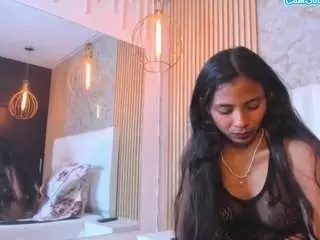 Junahyl  live sex cam