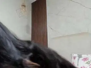 Junahyl  live sex cam
