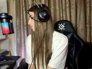 Lakishastankey  live sex cam