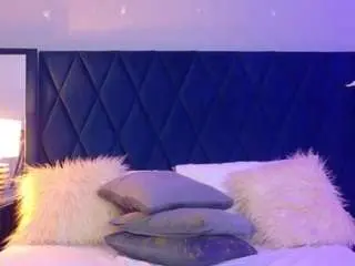 Margaretsaunders  live sex cam