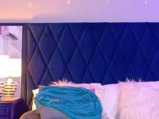 Margaretsaunders  live sex cam