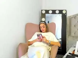 Ana-ruiz  live sex cam