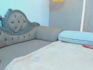 Antonella-west  live sex cam