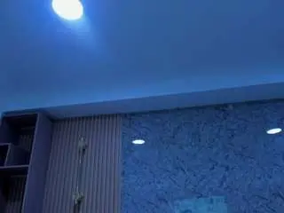 Antonella-west  live sex cam