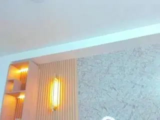 Antonella-west  live sex cam