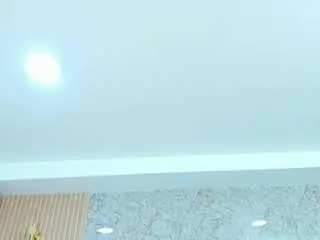 Antonella-west  live sex cam
