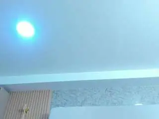 Antonella-west  live sex cam