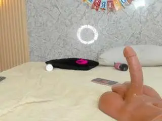 Antonella-west  live sex cam