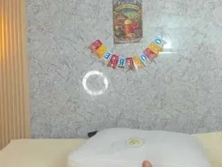 Antonella-west  live sex cam