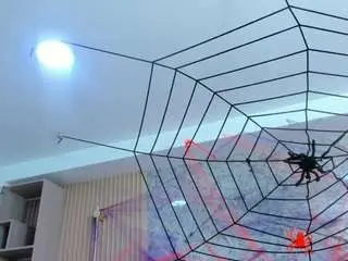 Antonella-west  live sex cam