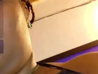 Black-pussydoll  live sex cam