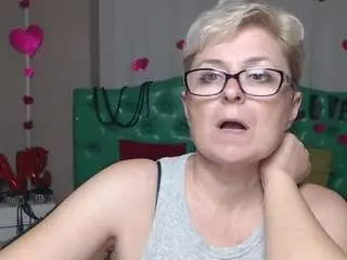 Emiliagree  live sex cam