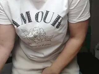 Emiliagree  live sex cam