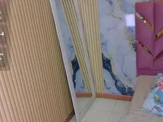 Hotiergirl  live sex cam