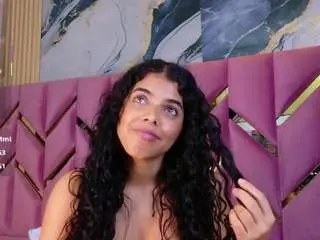 Hotiergirl  live sex cam