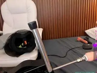 Katia-3  live sex cam